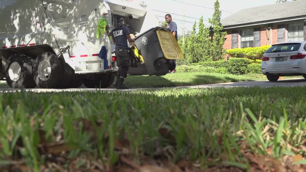 Jacksonville councilman proposes plan to more than double trash pickup fees