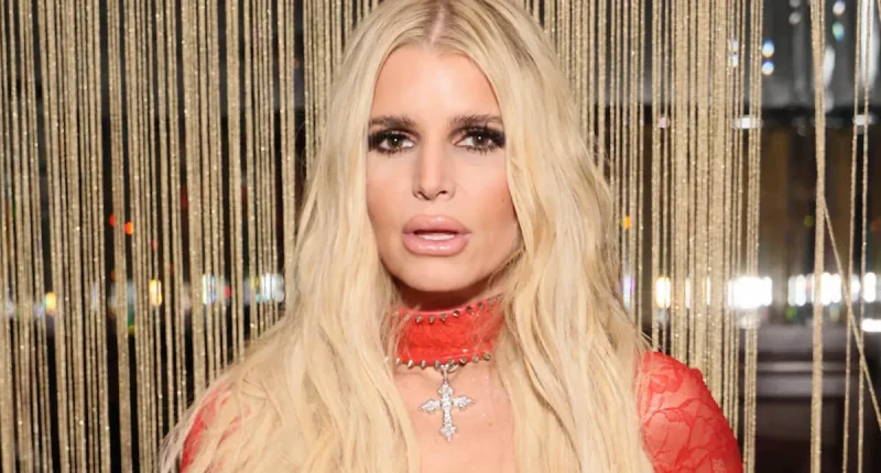 Jessica Simpson Is 'Doing Her Thing' After Splitting From Eric Johnson