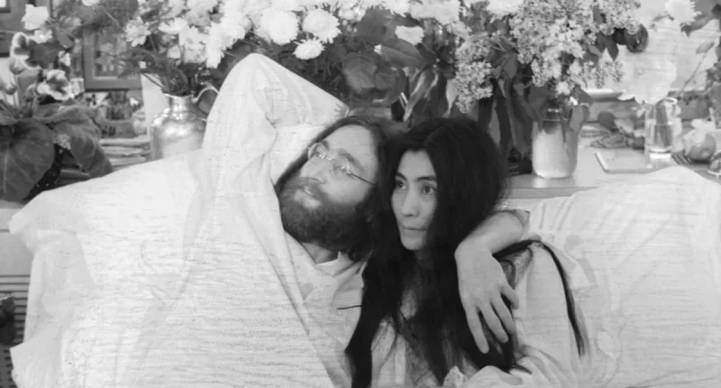 John Lennon Seemed 'Gleeful' After Yoko Ono Kicked Him Out