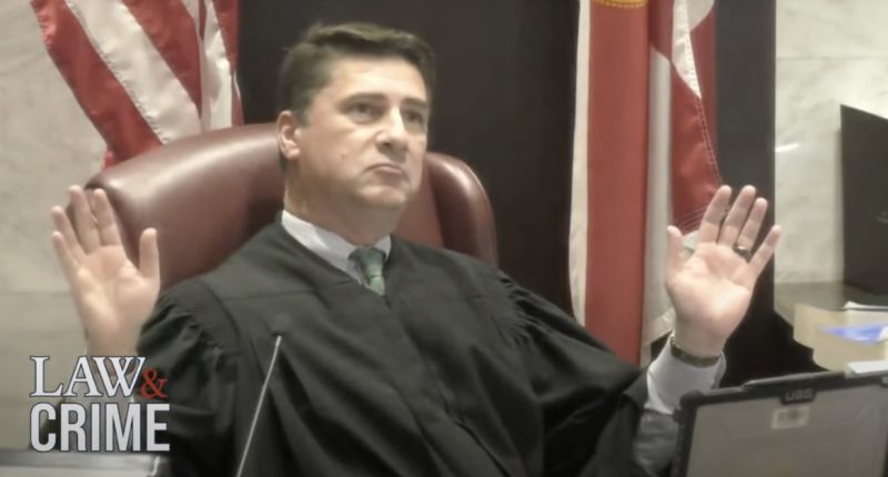 Judge blows up at CNN's lead attorney during defamation case