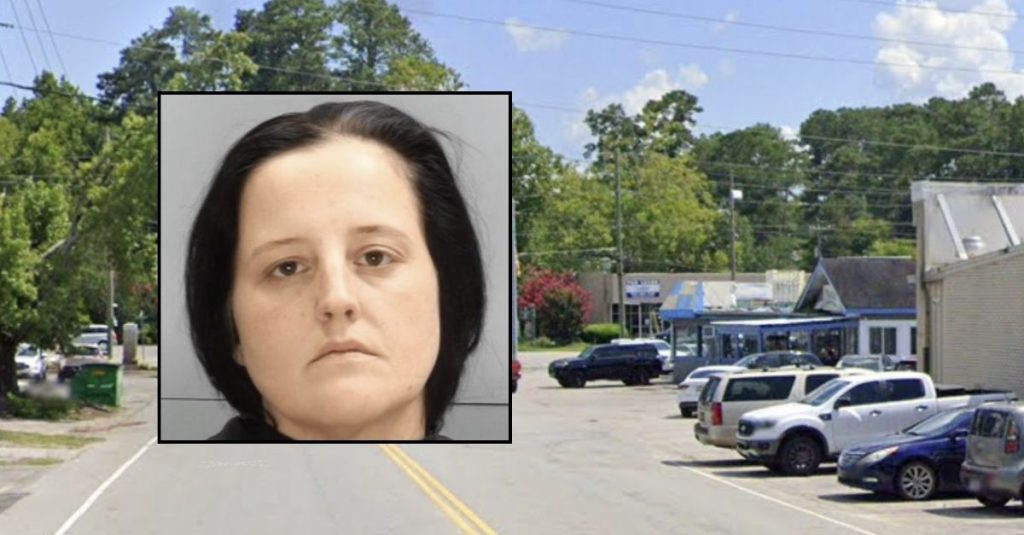 Kids loaded dad into SUV after mom hit him: Police