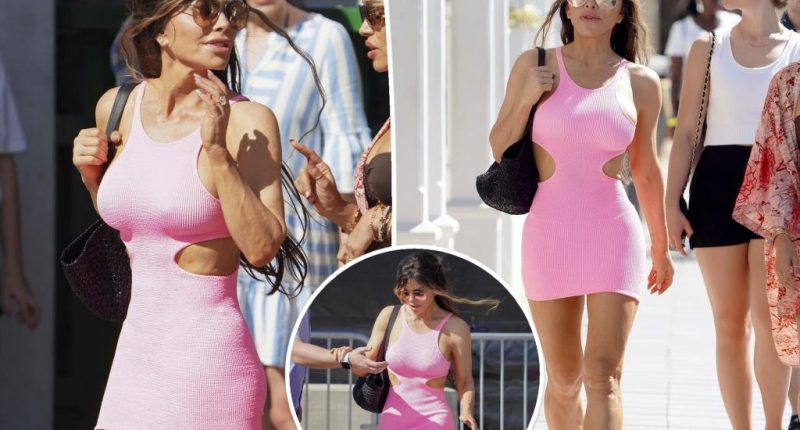 Lauren Sánchez sizzles in barely-there pink mini dress while shopping in St. Barts