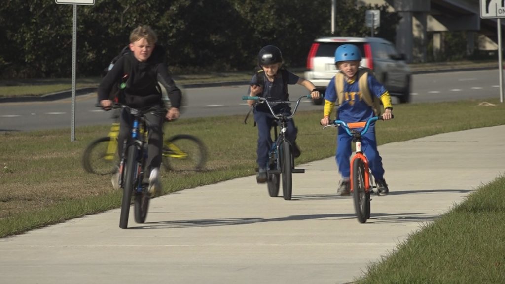 Lawmaker files bill to bring bus to Liberty Pines Academy students