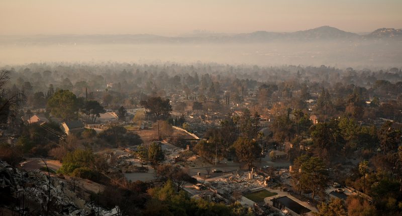 Los Angeles fire captain races to save own Altadena home, 3 others from Eaton Fire
