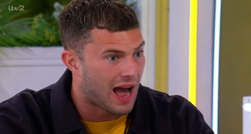 Love Island fans beg for movie night after Curtis' hideaway antics