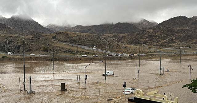 Mecca Floods After Extreme Downpour