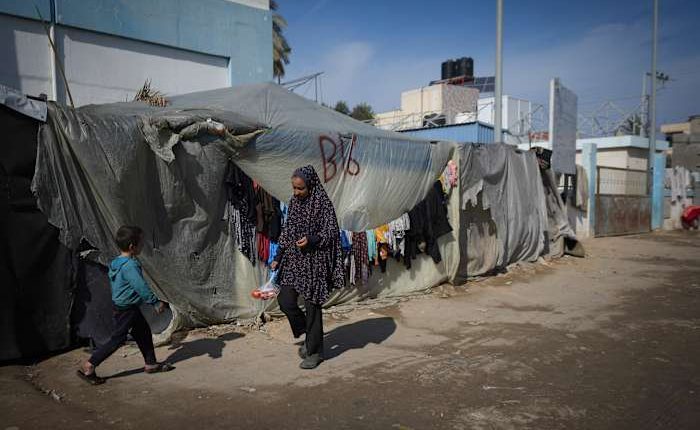 Middle East latest: Ceasefire between Israel and Hamas will go into effect at 0630 GMT on Sunday