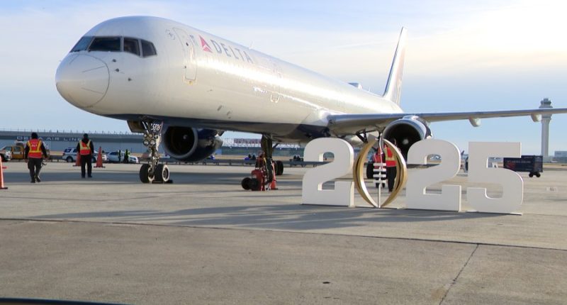 Notre Dame and Ohio State arrive at National Championship