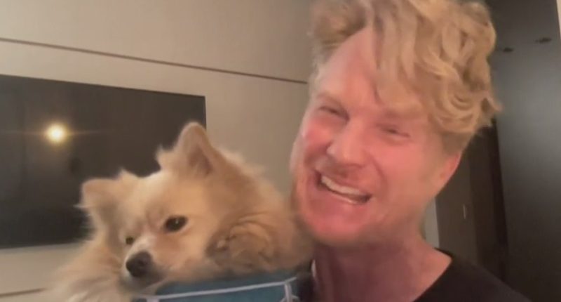 Palisades man finds his dog five days after home burned down