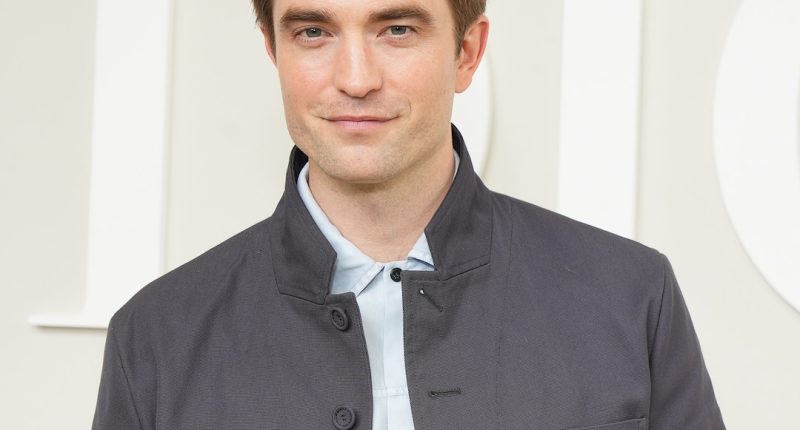 Robert Pattinson Reacts to Twilight Haters Nearly 20 Years Later