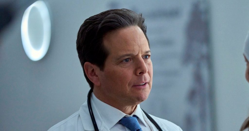 Scott Wolf Jokingly Diagnoses Family After Playing 4 Different TV Doctors
