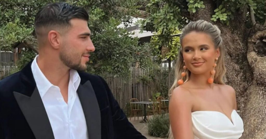 Tommy Fury and Molly-Mae issued vital warning as breakup branded 'PR stunt' by fans