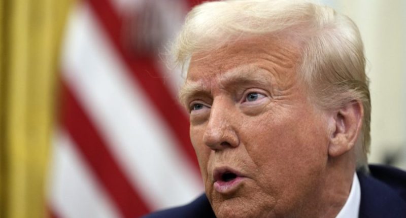 Trump warns Canada, Mexico tariffs are coming on Saturday