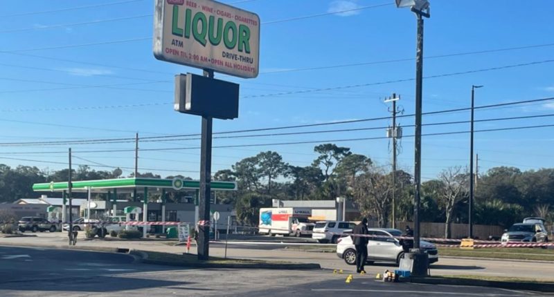 Two men shot, injured near Arlington business and Mathews Bridge