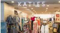Two more Aussie clothes chains to shut as retail group collapses