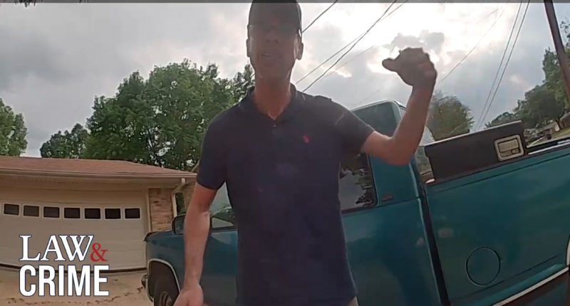 Video shows Texas man go off on cop after traffic stop