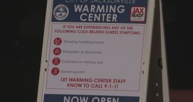 When do warming centers in Jacksonville open