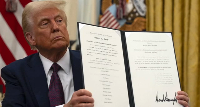 Why is Trump freezing federal aid? How a federal funding freeze for grants, loans could impact Chicago, Illinois programs