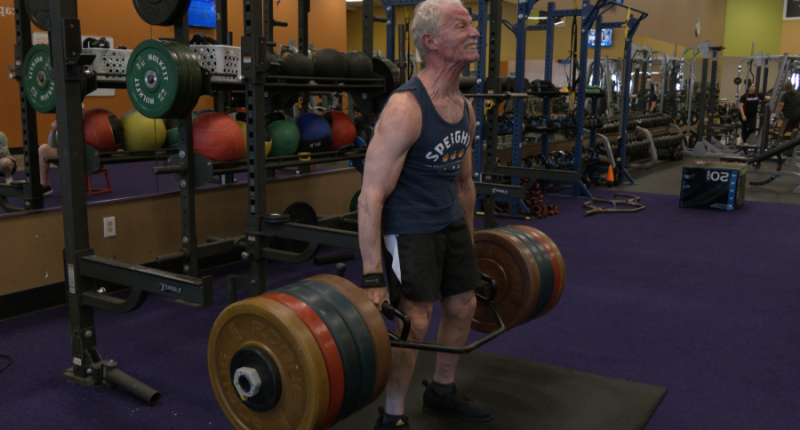73-year-old Florida man lifts more than 500 pounds on his birthday