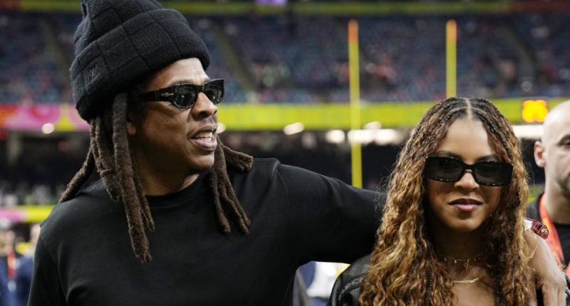 Beyonce's girl Blue Ivy looks like mom at Super Bowl 2025 with Jay Z