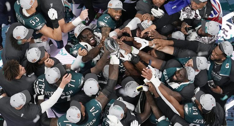 Eagles would be 'honored' to visit Donald Trump's White House