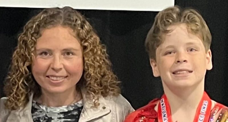 Father shares when he began to worry about wife and son on DC plane