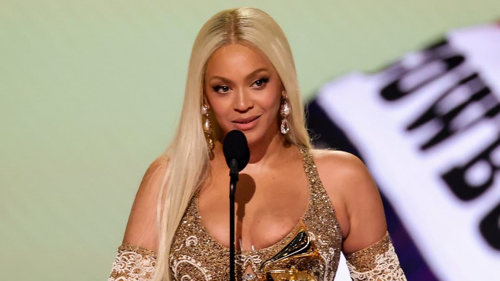Grammy Awards 2025 winners: Beyonce earns country honor from Taylor