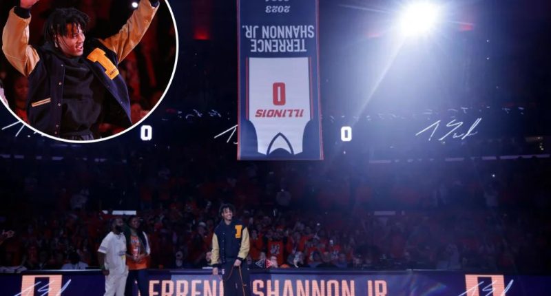 Illinois hangs Terrence Shannon Jr.'s jersey upside down during retirement ceremony