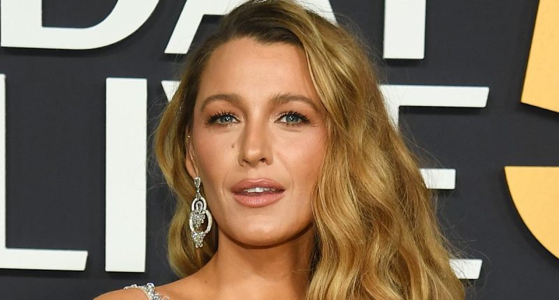 Is there anyone left on Team Blake at all?