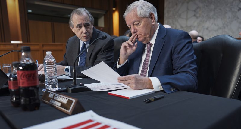 Morning Report — Trump, Musk defend a month of DOGE