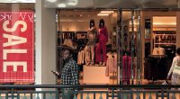 Popular fashion chain shutting 200 stores as it files for bankruptcy