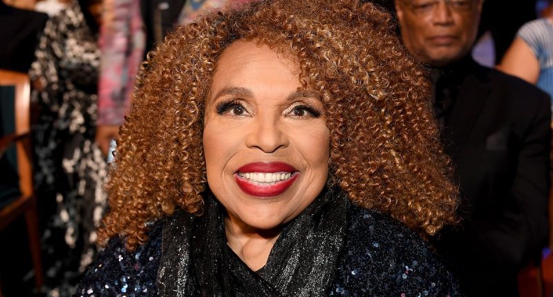 Roberta Flack's final Instagram post was sweet tribute to Celine Dion