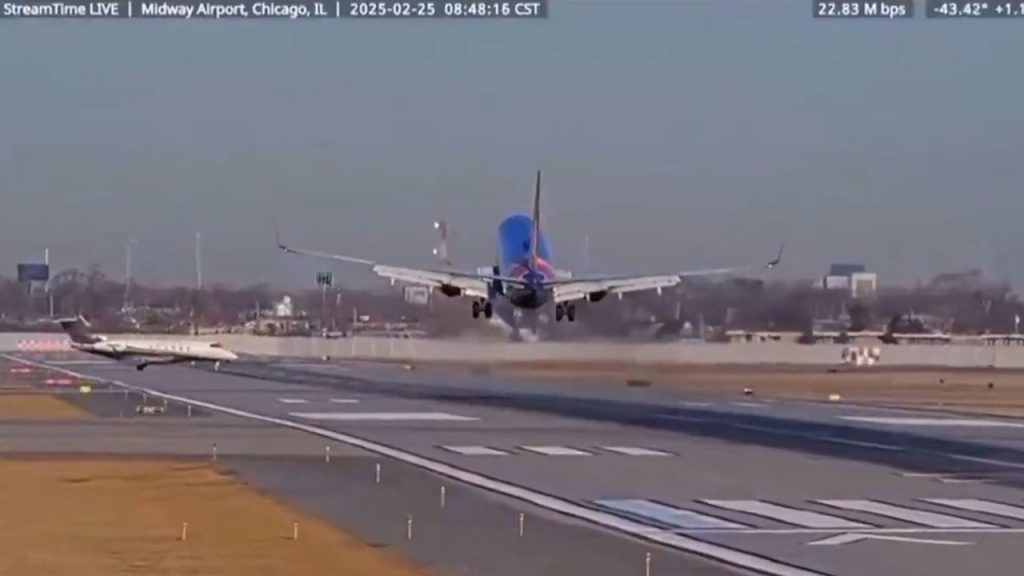 Southwest flight nearly misses collision at Chicago Midway International