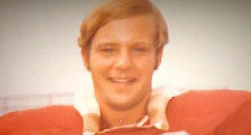 TV host and football star dies after making heartbreaking admission