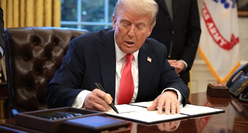 Trump signs bombshell order set to turn US healthcare on its head