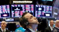 Warren Buffett shocks Wall Street by selling all his S&P 500 funds