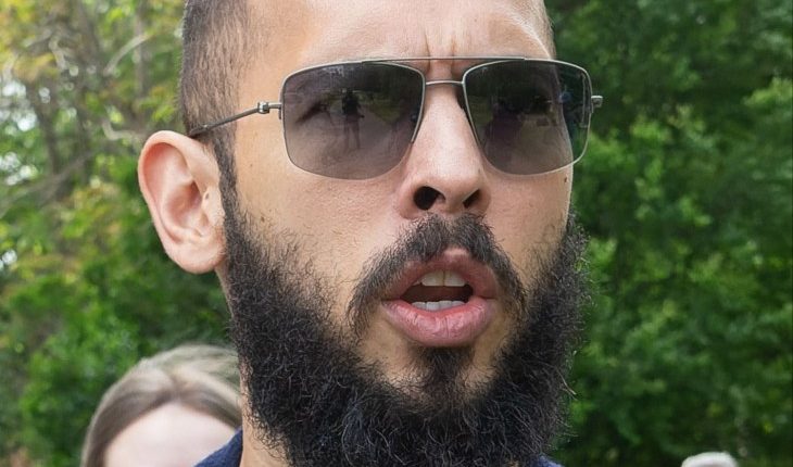 Andrew Tate leaving Bucharest Court.