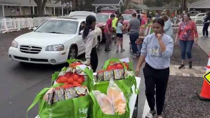 ‘It goes fast:’ Food giveaway at DeLand church ends quickly amid high demand