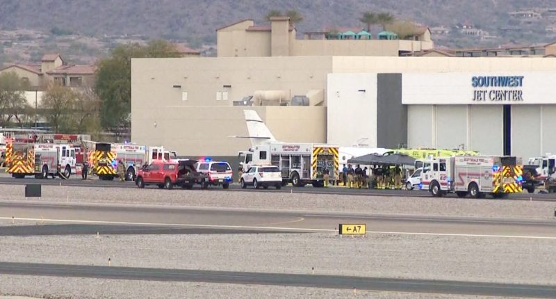 1 dead in Arizona after jet hits plane parked near Scottsdale airport
