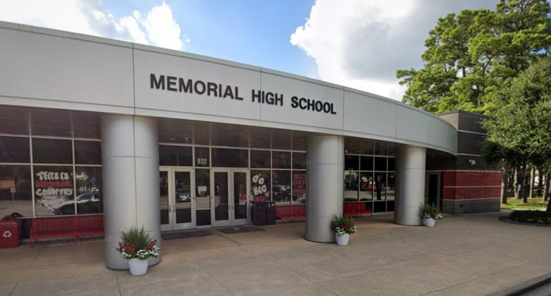 2 teenage girls accused of planning pipe bomb attack at Houston area high school