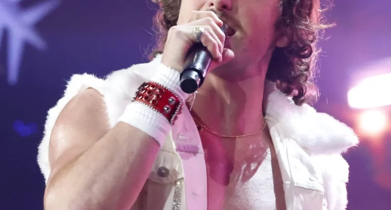 Benson Boone's 'Fireworks & Rollerblades' Has an Awful Album Cover