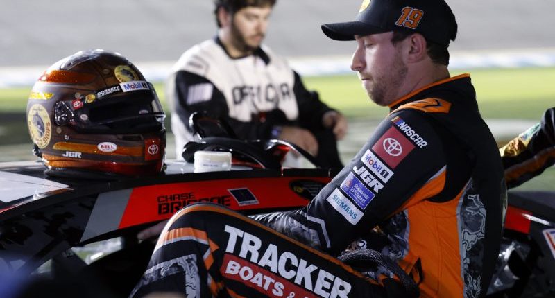 Briscoe tries to move past devastating penalties and Blaney to start on pole in NASCAR Atlanta race