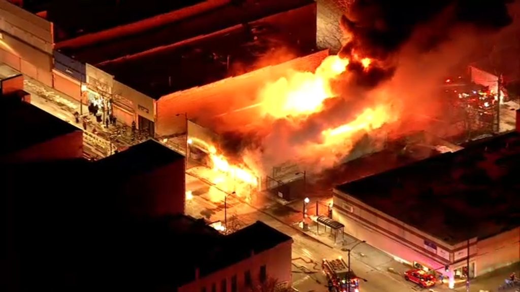 Chicago fire crews fighting large blaze at Elegant Furniture & Linen, 112th, Michigan Ave. in Roseland; firefighter hurt
