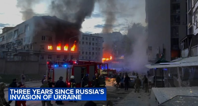 Chicago's Ukrainian community holds prayer vigil at Holy Name Cathedral to mark 3 years since start of Russia-Ukraine war