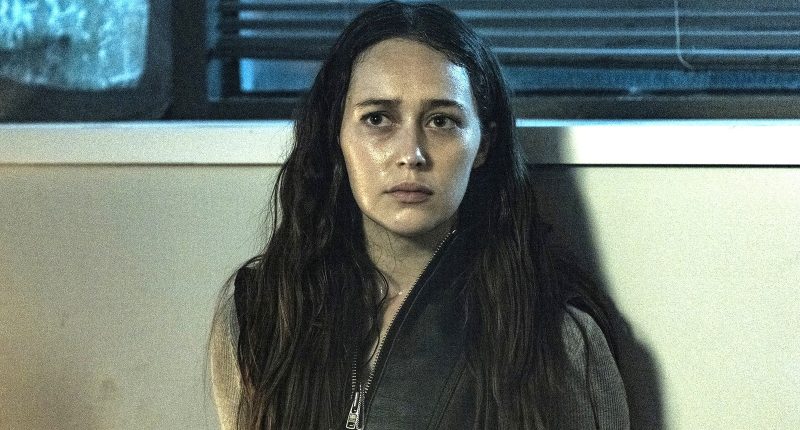 Does Alicia Clark Die On Fear The Walking Dead?