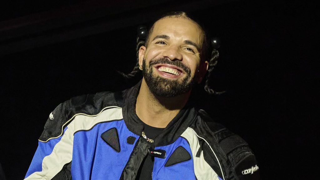 Drake does gender reveal for fan in Melbourne