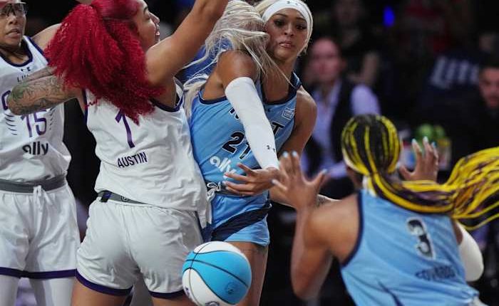 Eighth-seeded Aaliyah Edwards advances to semis of Unrivaled 1-on-1 tournament