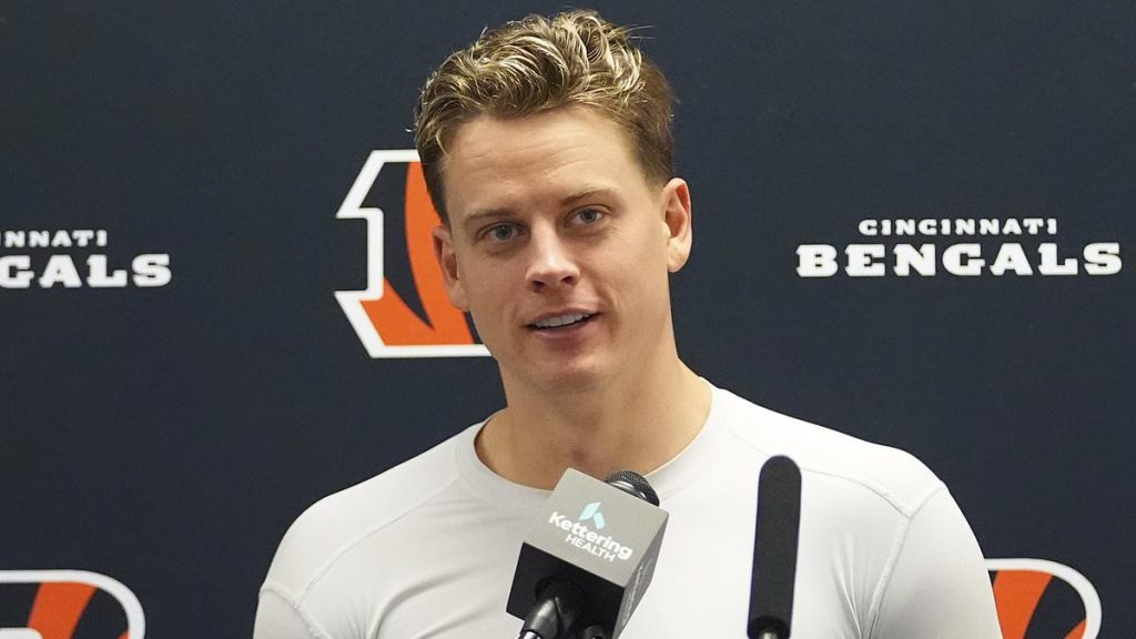 FBI arrest two men in connection with pro athlete burglaries in dramatic New York raid