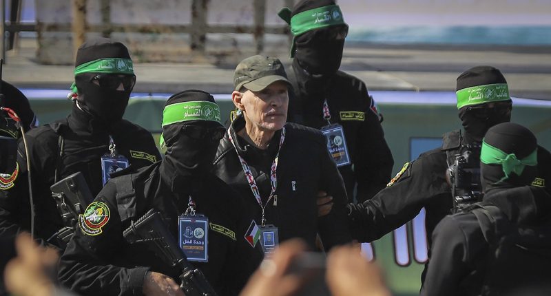 Hamas hands American-Israeli hostage Keith Siegel over to Red Cross