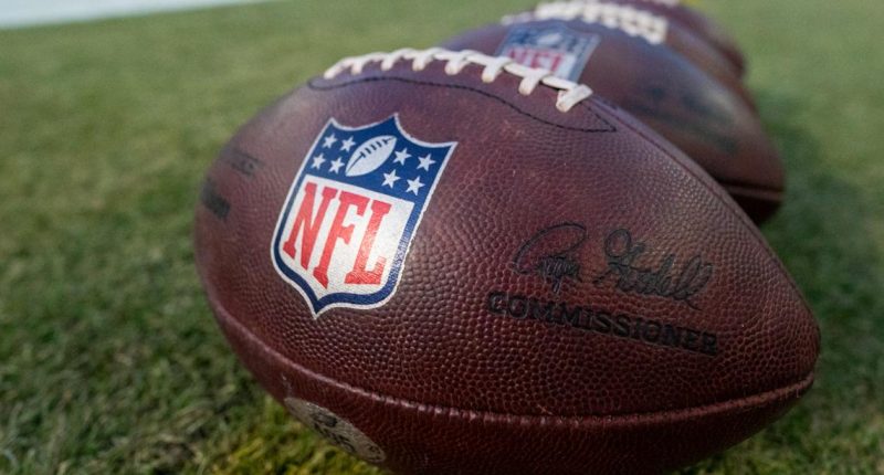 How much do NFL players get paid for playing in the 2025 Super Bowl?